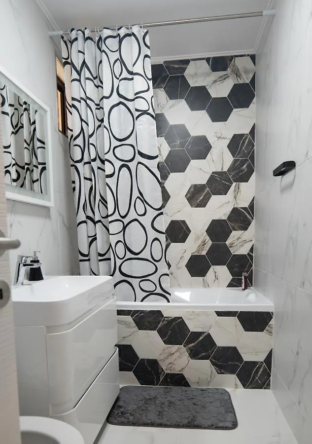 Garsoniera Lux Tineretului Appartement Boekarest 0*,